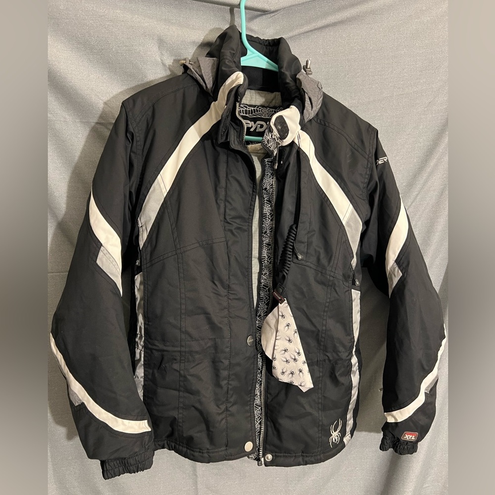 Brand: Spyder, Size: Medium, Color: Black and White